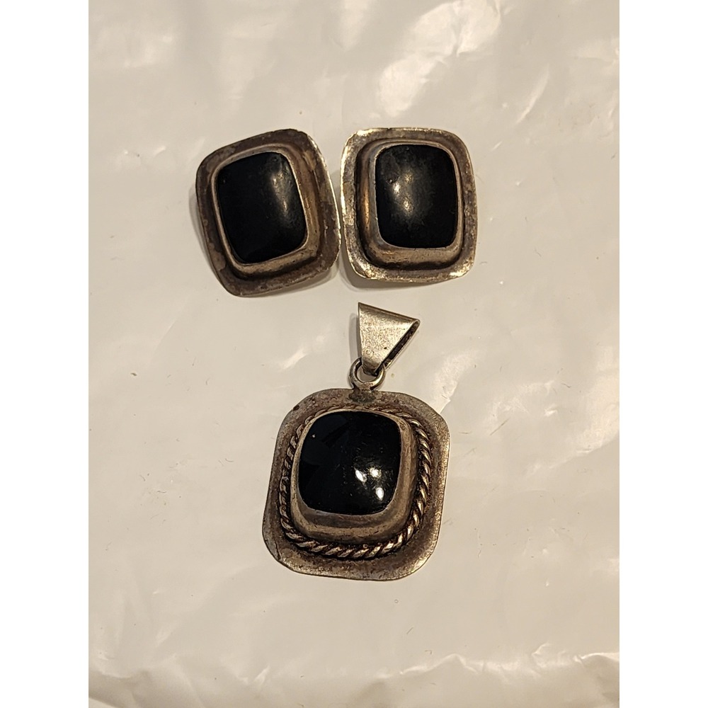 Vintage Mexico 925 Sterling Silver Black Onyx Pendant Clip On Earrings Set
